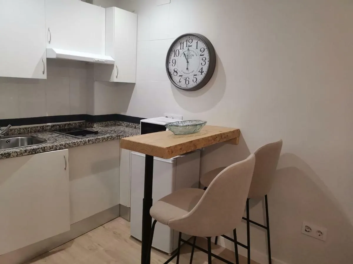 Apartamentos Los Lobos Granada Apartment