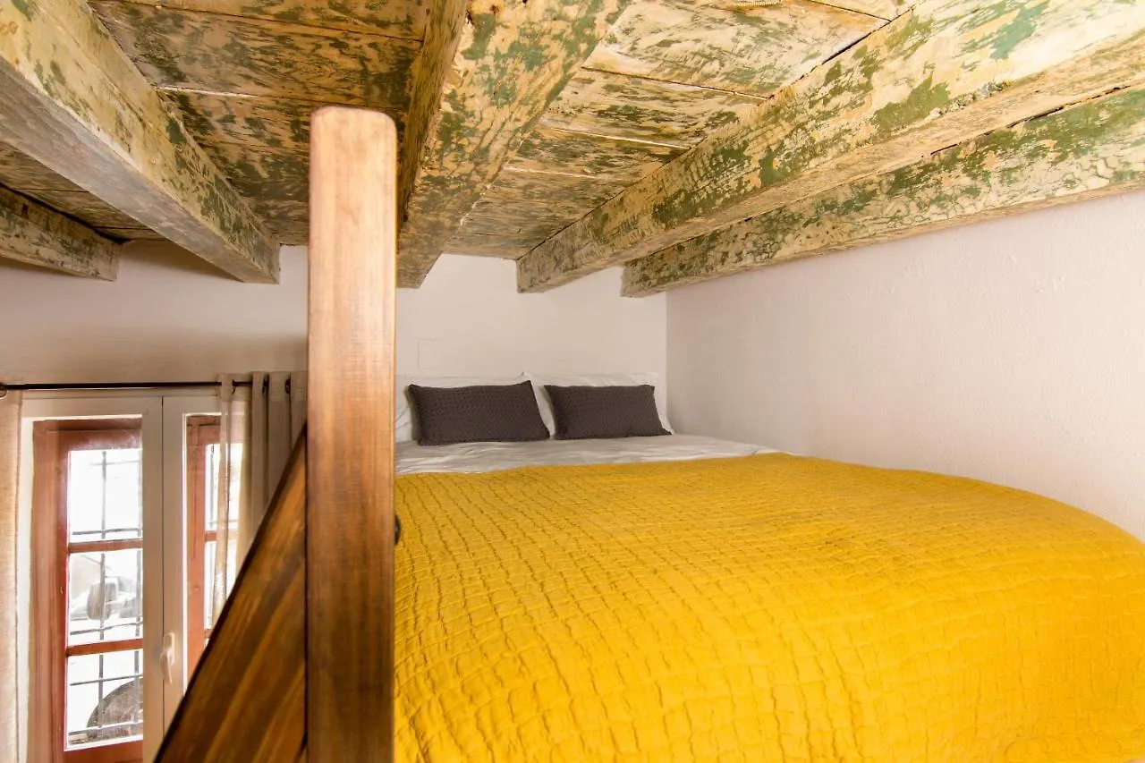 Apartamentos Los Lobos Granada Apartment